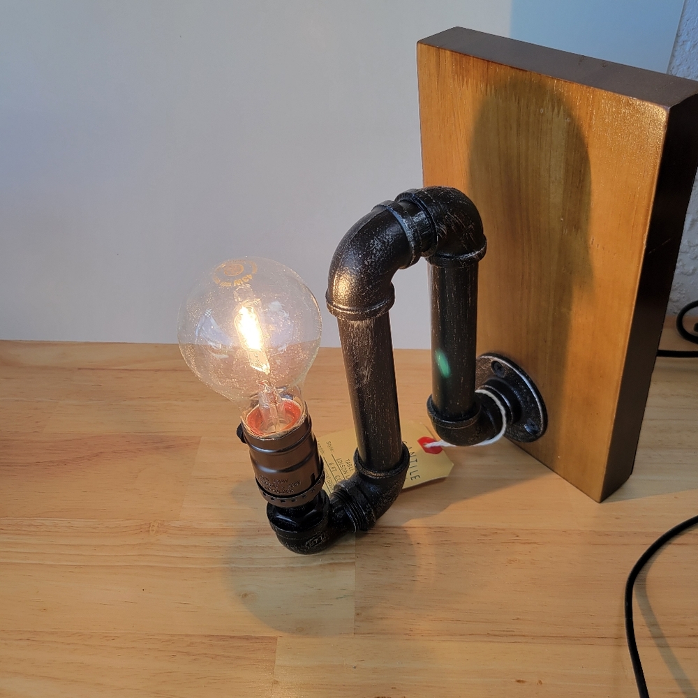 Edison Light Industrial Light Table Top NWT